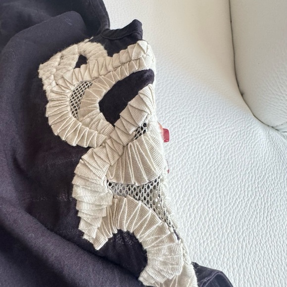 Yoana Baraschi Open Shoulder Blouse Lace Black Raw Hem size S - Picture 8 of 8